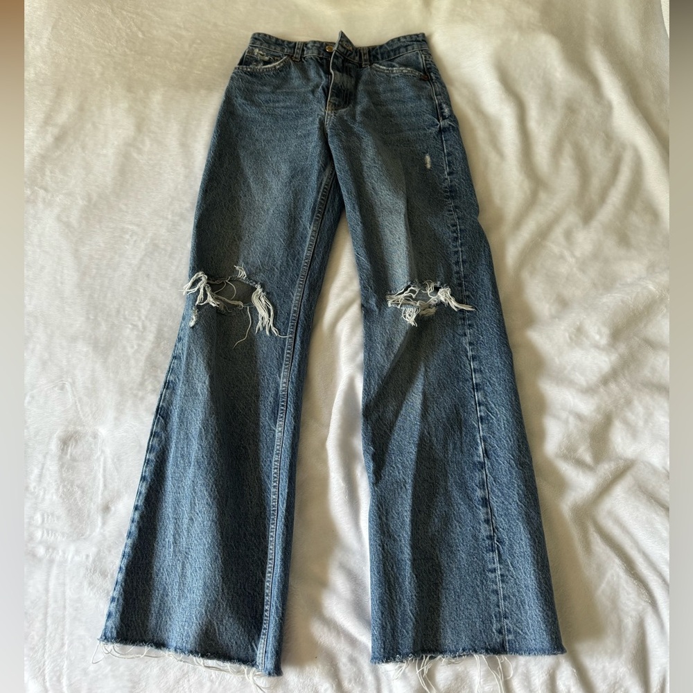 Zara High Waisted Jeans